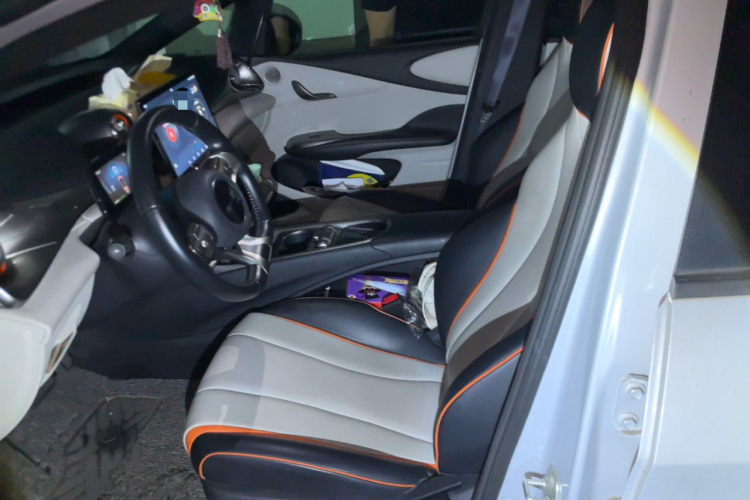 比亚迪 海豚 2021款 405km 时尚版中控内饰19