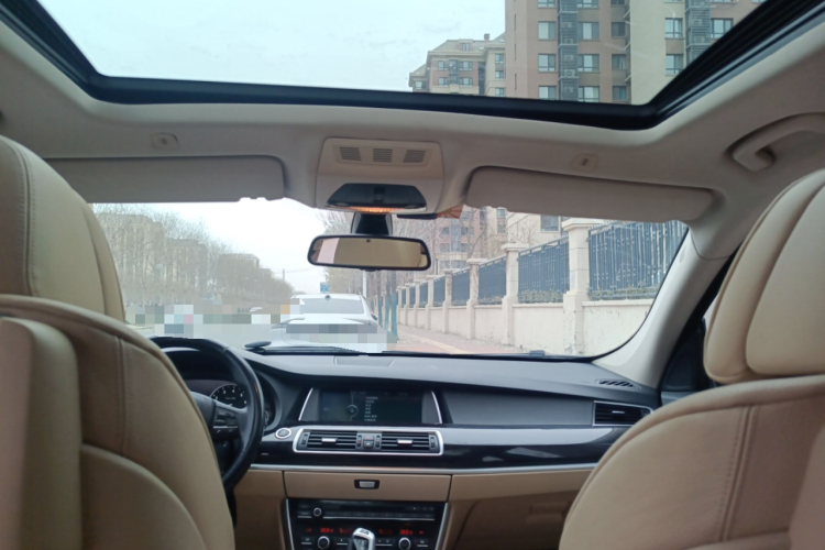 宝马5系GT 2011款 535i xDrive豪华型局部细节22