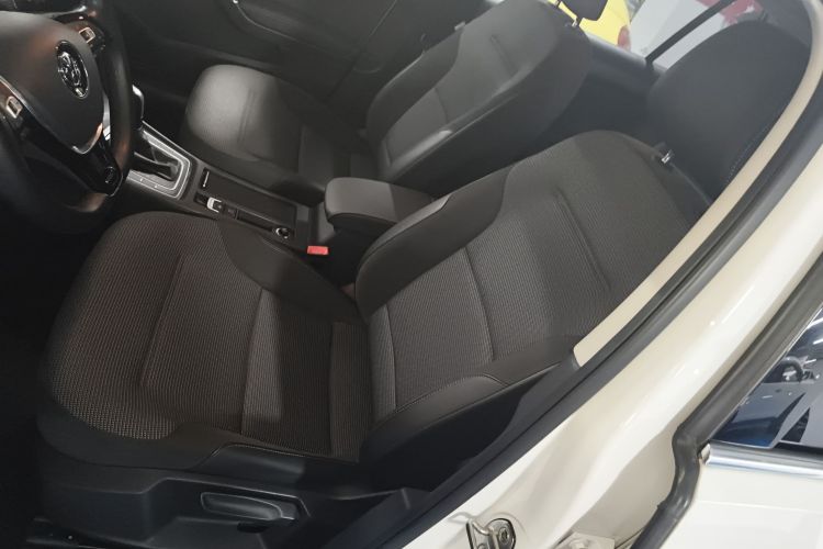 大众 高尔夫 2019款 1.6L 自动舒适型 国V局部细节19