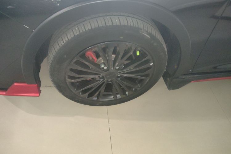 东风风神 奕炫MAX 2021款 1.5T 暗夜锋芒版车身外观6007