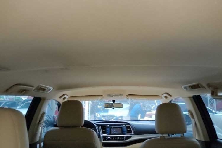 丰田 汉兰达 2021款 2.0T 四驱精英版 7座中控内饰22