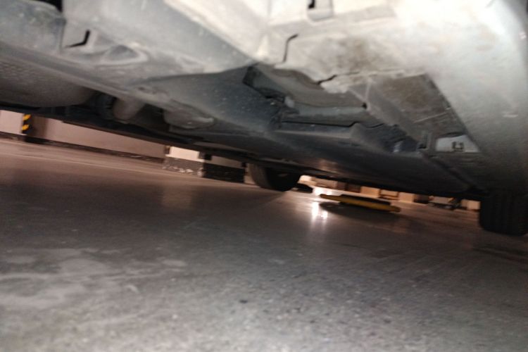 丰田 雷凌 2021款 185T CVT豪华版局部细节9002