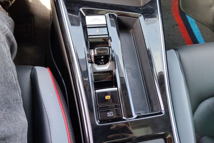 大众 2024款 凌渡L 280TSI DSG酷辣版局部细节18