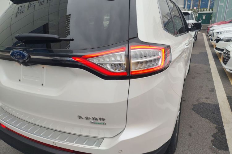 福特 锐界 2018款 EcoBoost 245 两驱豪锐型 7座 国VI车身外观9