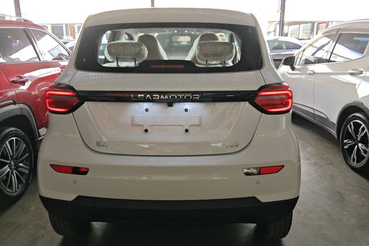 零跑汽车 零跑T03 2025款 310舒享版车身外观6004