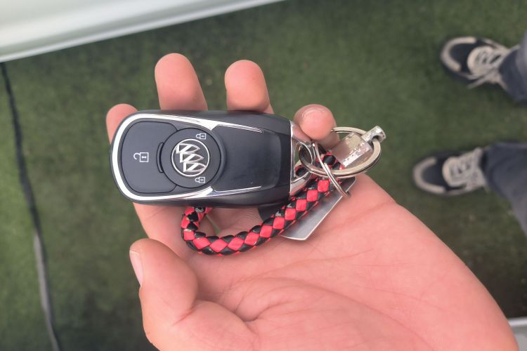 别克GL6 2021款 323T 轻混动互联豪华型中控内饰11