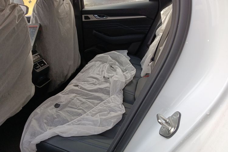 吉利汽车 星瑞 2025款 东方曜 1.5TD 昆仑版中控内饰21