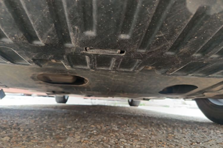 日产 轩逸 2021款 1.6L XL CVT悦享版局部细节9007