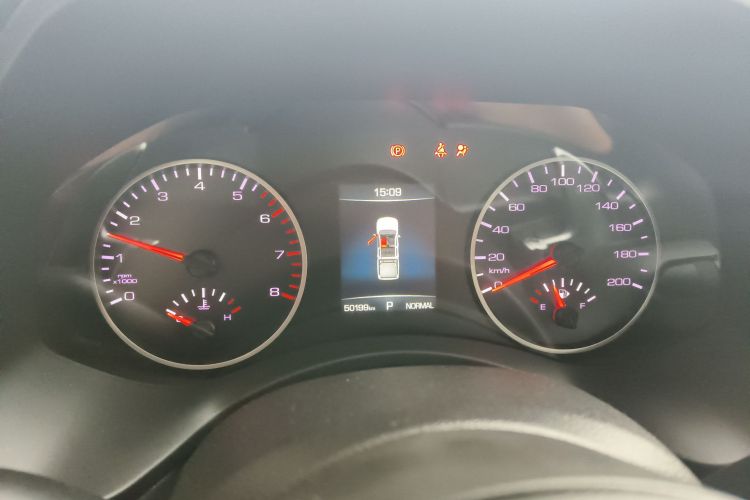 长城 炮 2019款 2.0T商用版自动汽油两驱精英型长箱GW4C20B中控内饰14