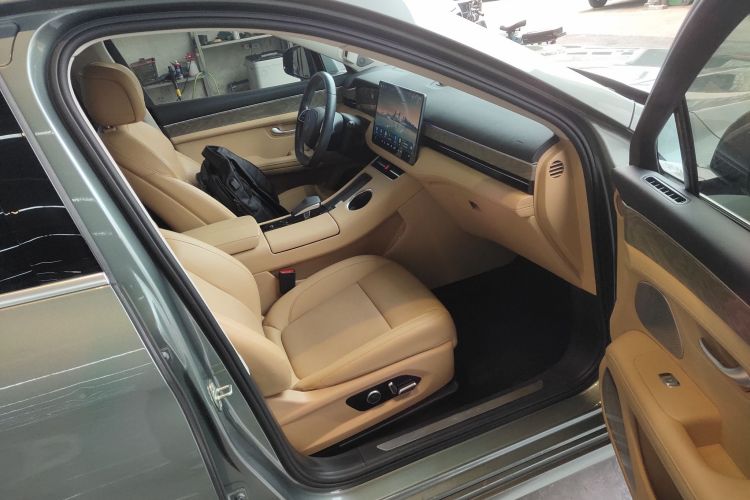 鸿蒙智行 问界M5 2022款 增程四驱旗舰版局部细节41