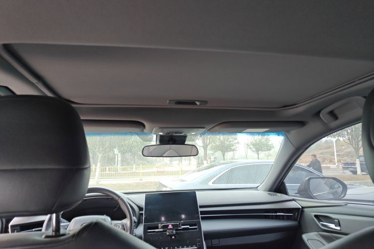 丰田 亚洲龙 2022款 2.0L 豪华版中控内饰22