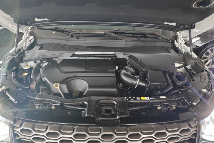 路虎 发现运动版 2020款 249PS R-Dynamic 性能科技版 7座机舱底盘24