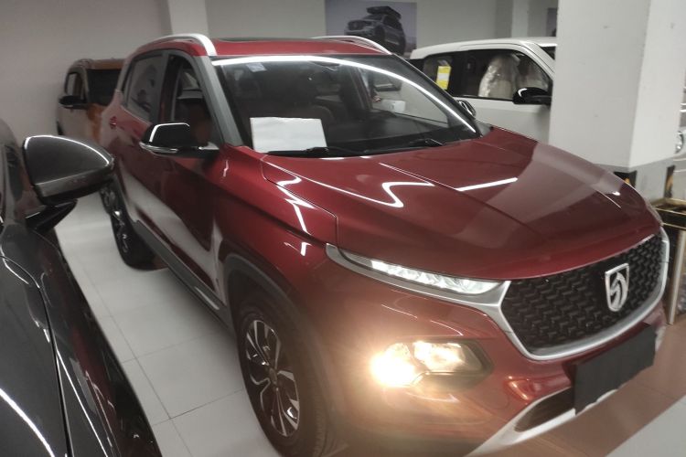 宝骏510 2017款 1.5L 手动豪华型车身外观6002