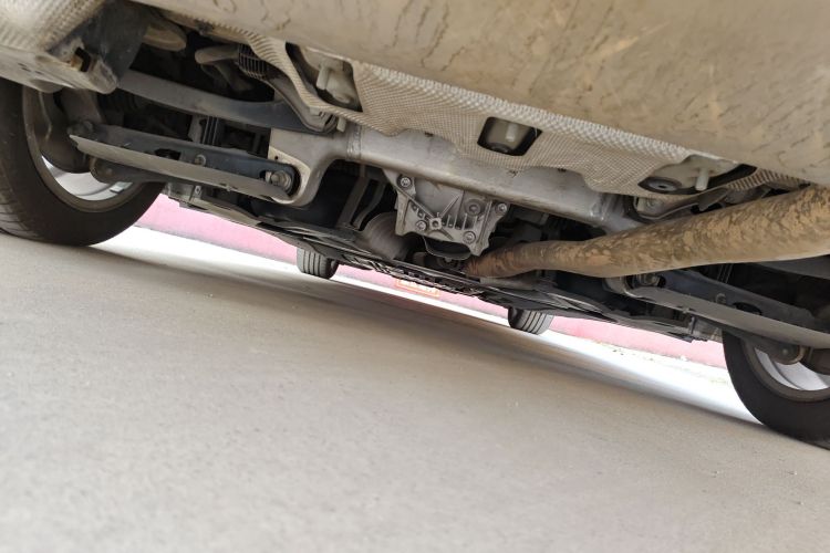 宝马5系 2020款 525Li M运动套装局部细节9009