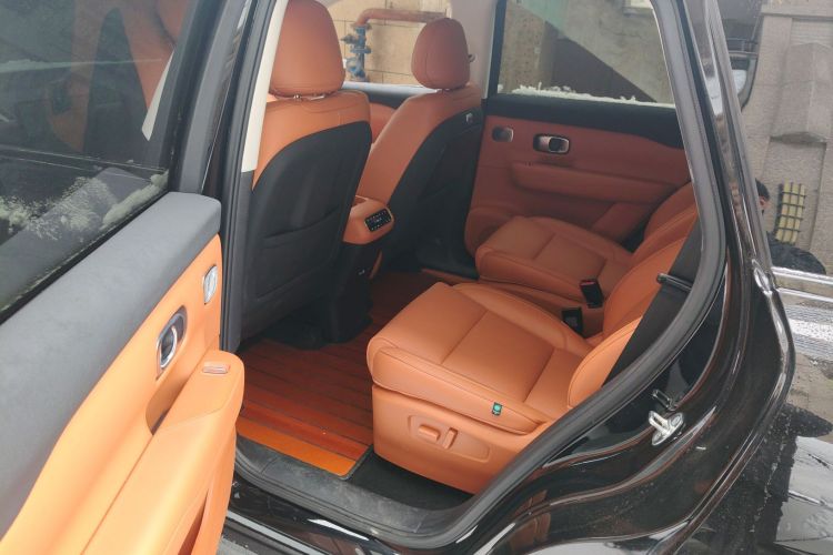 零跑汽车 零跑C16 2026款 增程 200尊享版 6座中控内饰21