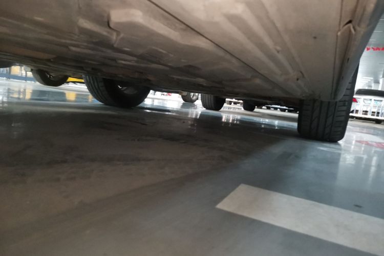 奔驰GLB 2020款 GLB 180 时尚型局部细节9001