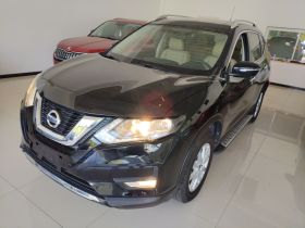 日产 奇骏 2017款 2.0L CVT舒适版 2WD