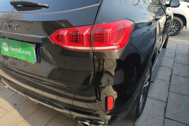 魏牌 VV6 2020款 2.0T 两驱智享+车身外观6006