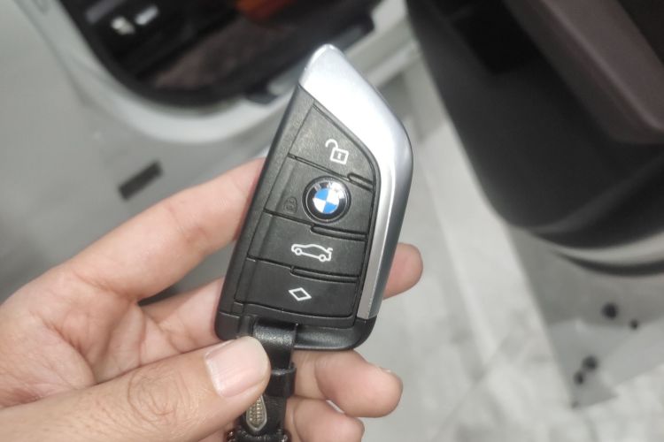 宝马X3 2021款 xDrive25i M运动套装中控内饰11