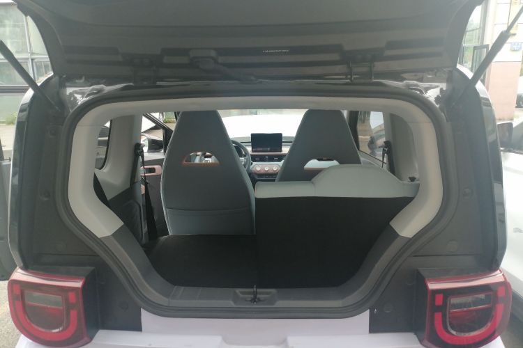 奇瑞新能源 QQ冰淇淋 2024款 170km 圣代 +中控内饰23