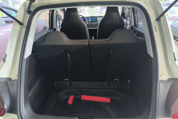 五菱汽车 五菱缤果 2023款 333km 快享款局部细节23