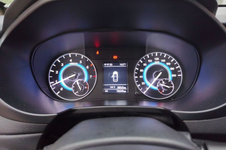 东风风光 风光S560 2018款 1.8L 手动豪华型 7座中控内饰14