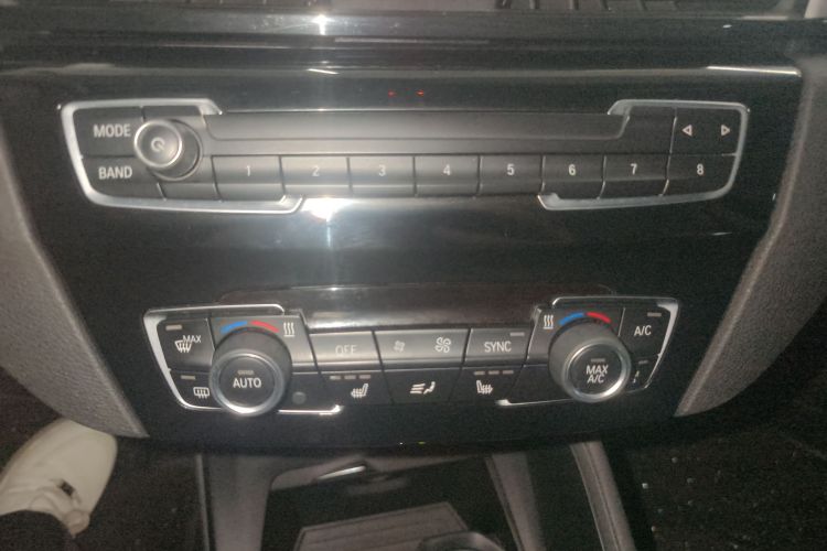 宝马X1 2016款 sDrive18Li 尊享型局部细节16