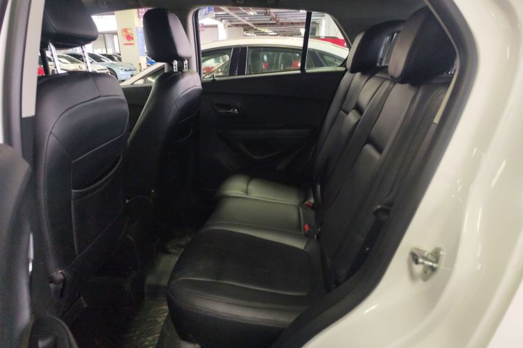 雪佛兰 创酷 2016款 1.4T 自动两驱豪华型中控内饰7004