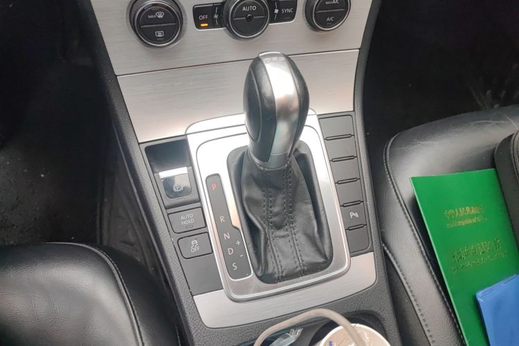 大众 迈腾 2015款 1.8TSI 领先型中控内饰18