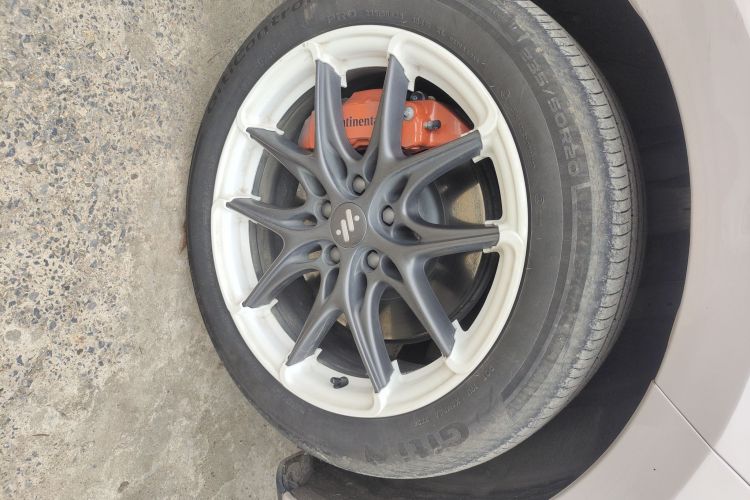 智己汽车 智己LS6 2025款 灵蜥智驾版车身外观10