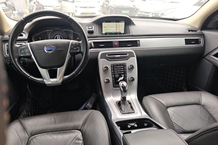 沃尔沃S80L 2015款 2.0T T5 智逸版中控内饰12