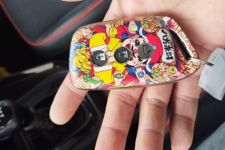 宝骏RS-3 2020款 1.5L 手动智能豪华型中控内饰11