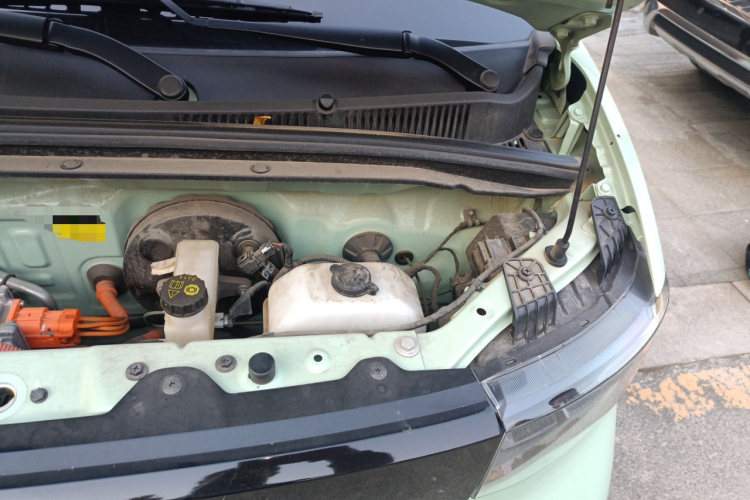 五菱汽车 宏光MINIEV 2021款 马卡龙时尚款 磷酸铁锂局部细节9007