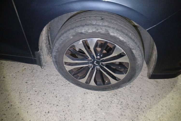 五菱汽车 五菱凯捷 2020款 1.5T CVT旗舰型车身外观10