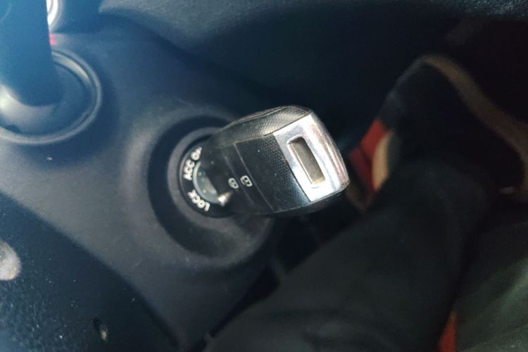 起亚 KX3傲跑 2017款 1.6T 自动傲雅版中控内饰11