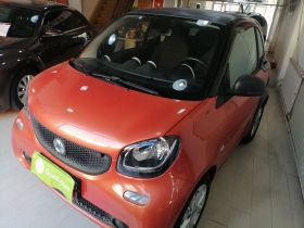 smart fortwo 2015款 1.0L 52千瓦硬顶灵动版