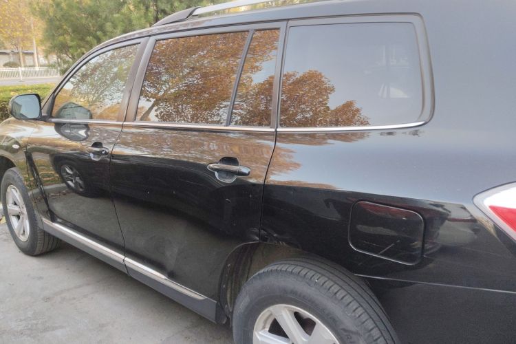 丰田 汉兰达 2012款 2.7L 两驱5座精英版车身外观6003