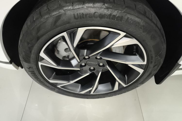 领克09 EM-P 2021款 2.0T PHEV Halo 六座车身外观6007