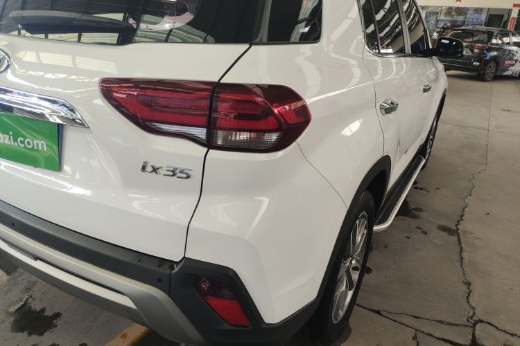 北京现代ix35 2020款 2.0L 自动两驱智勇·畅享版车身外观9