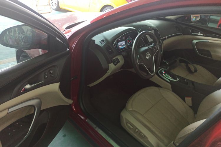 别克 君威 2014款 2.0L 精英时尚型中控内饰7003