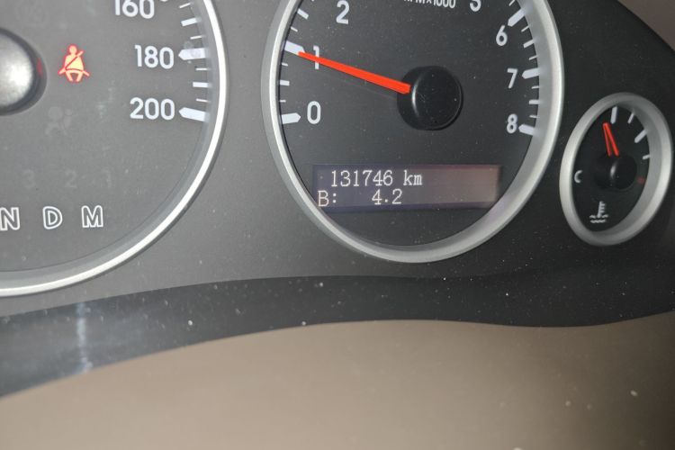 别克GL8 2014款 2.4L 经典版中控内饰15