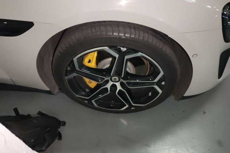 小米汽车 小米SU7 2024款 后驱长续航智驾版车身外观6007