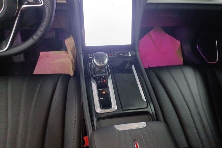 红旗H5 2024款 1.5T DCT智联旗韵版中控内饰18