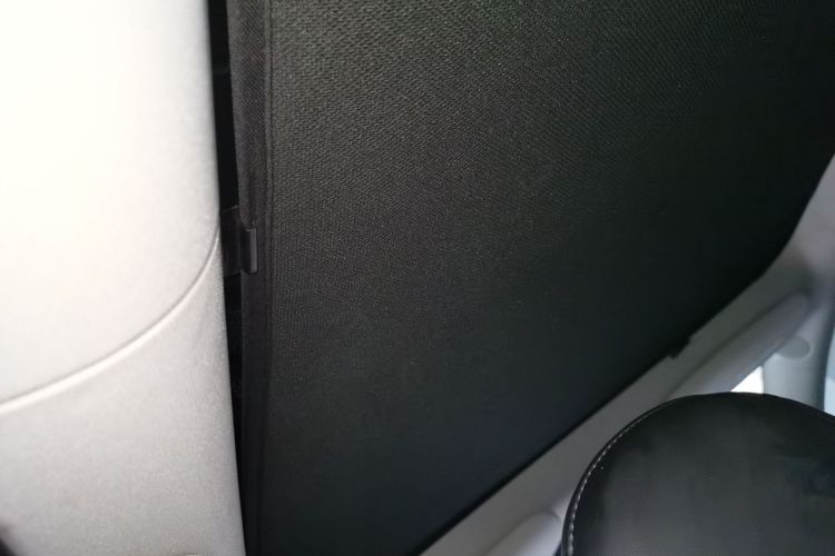 特斯拉 Model Y 2021款 标准续航后驱版中控内饰22