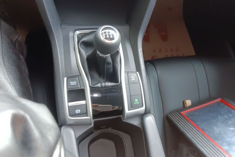 本田 思域 2019款 220TURBO 手动劲控版 国VI中控内饰18