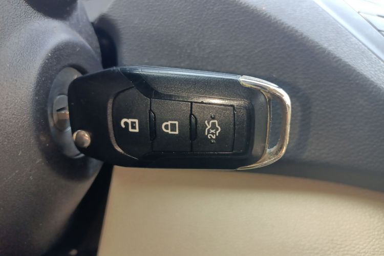 福特 福睿斯 2017款 改款 1.5L 自动舒适型中控内饰7001