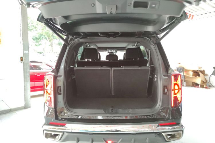 广汽传祺 传祺GS8 2022款 双擎系列 2.0TM 四驱尊贵版 （七座）局部细节23