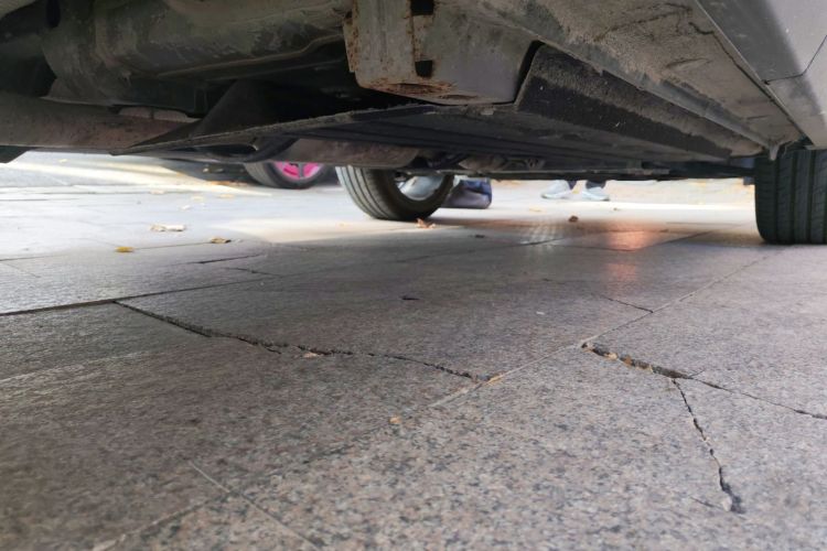 领克06 2020款 1.5T 耀Halo局部细节9002