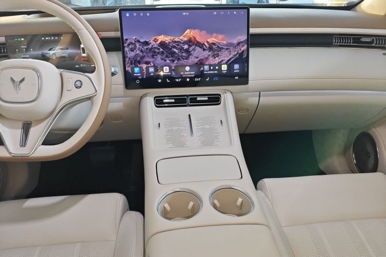 岚图汽车 岚图FREE 2025款 FREE+ 后驱乾崑版中控内饰16