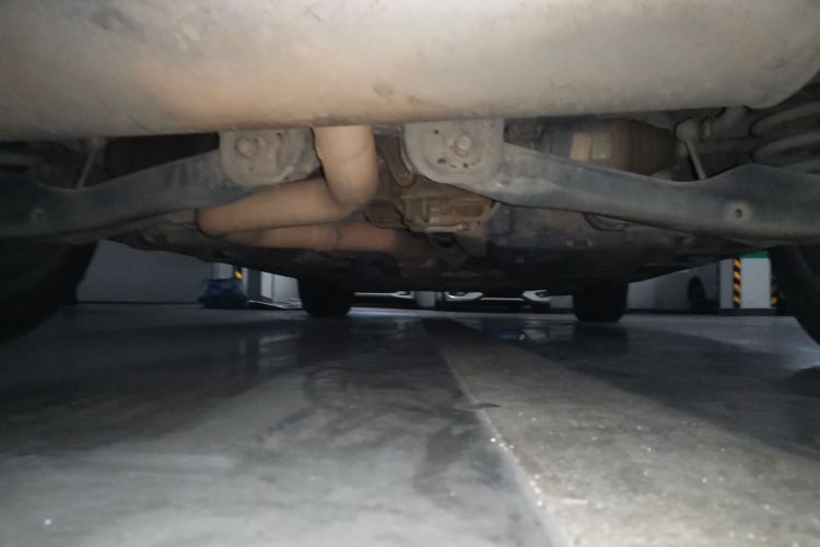 Jeep 自由光(进口) 2014款 2.4L 豪华版局部细节9009